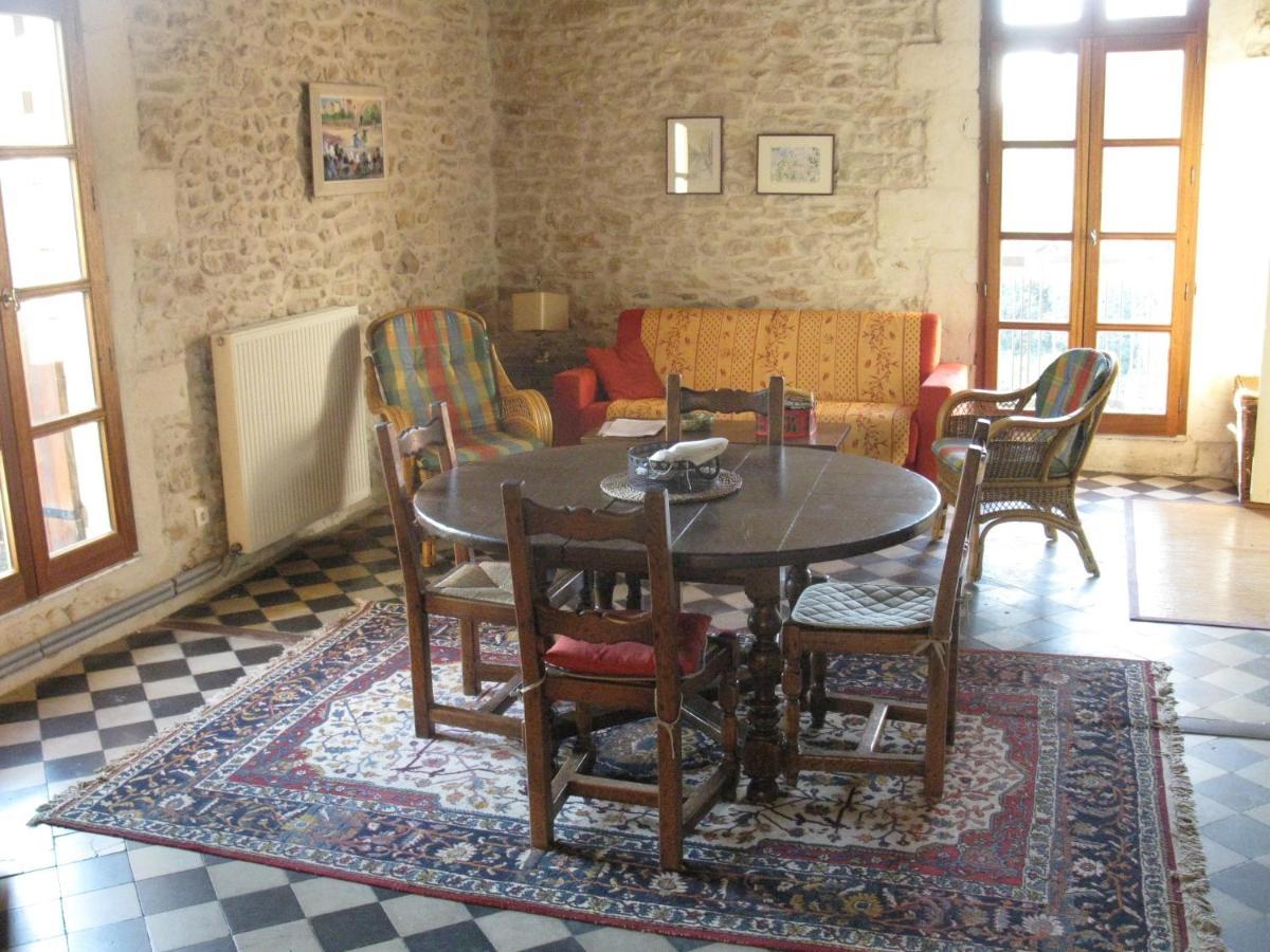 La Mejanenque Apartment Venejan Bagian luar foto