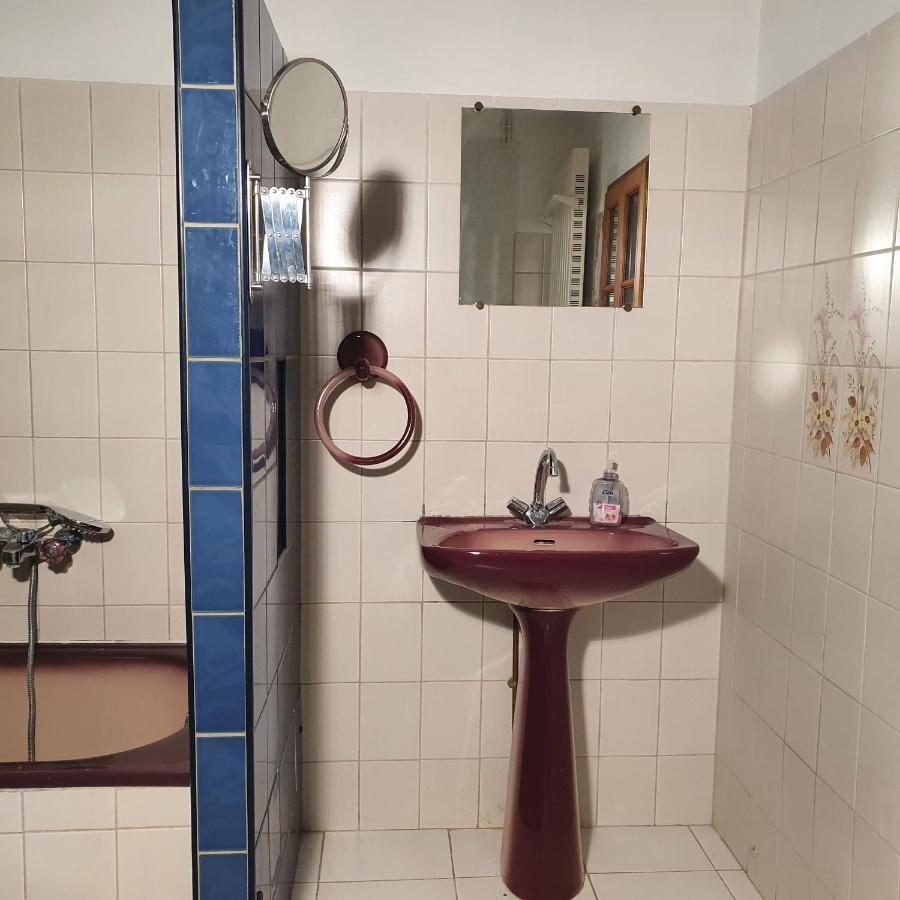 La Mejanenque Apartment Venejan Bagian luar foto