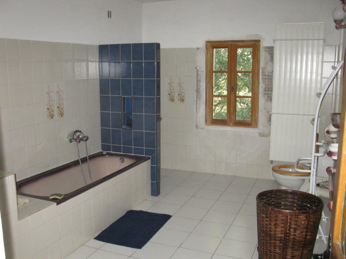 La Mejanenque Apartment Venejan Bagian luar foto