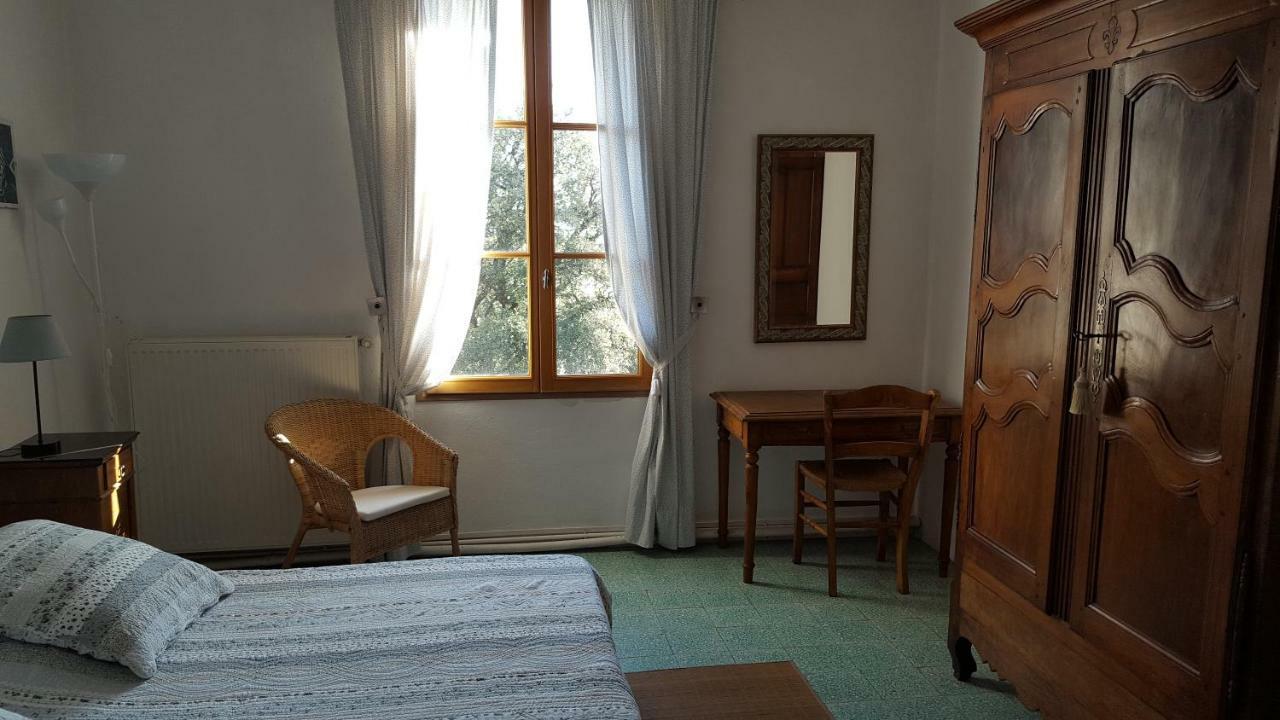La Mejanenque Apartment Venejan Bagian luar foto