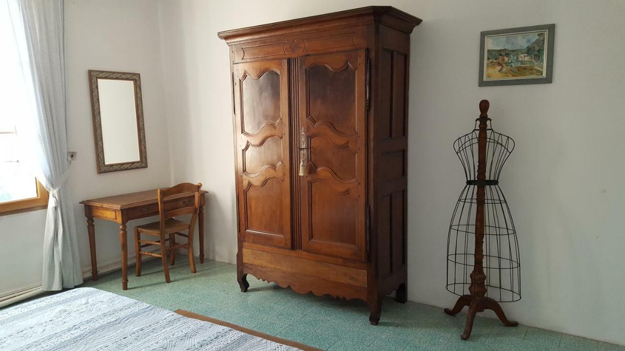 La Mejanenque Apartment Venejan Bagian luar foto