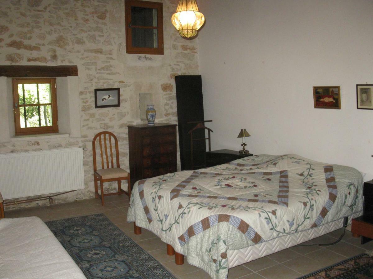 La Mejanenque Apartment Venejan Bagian luar foto